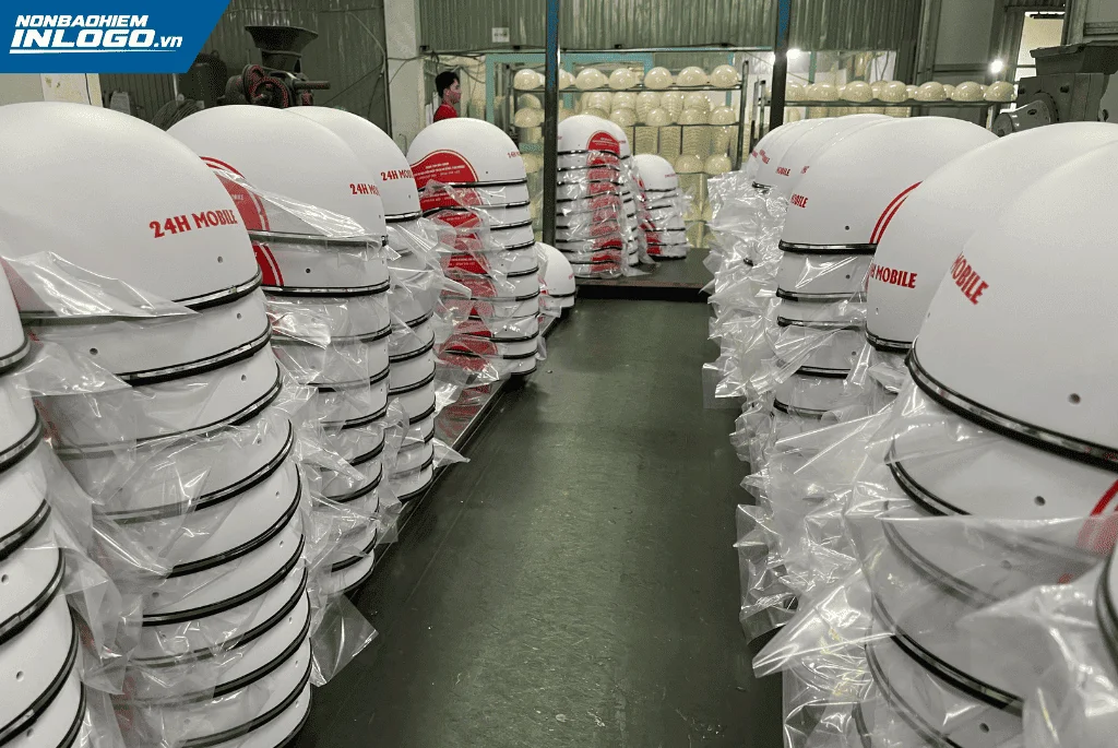 Nón bảo hiểm in logo doanh nghiệp quà tặng thương hiệu ưu việt cho khách hàng