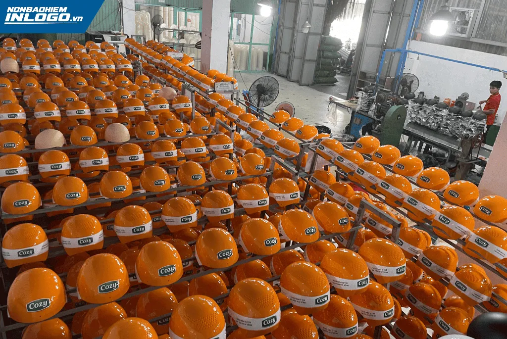 Nón bảo hiểm in logo khu công nghiệp Đồng Nai thương hiệu Trà Cozy