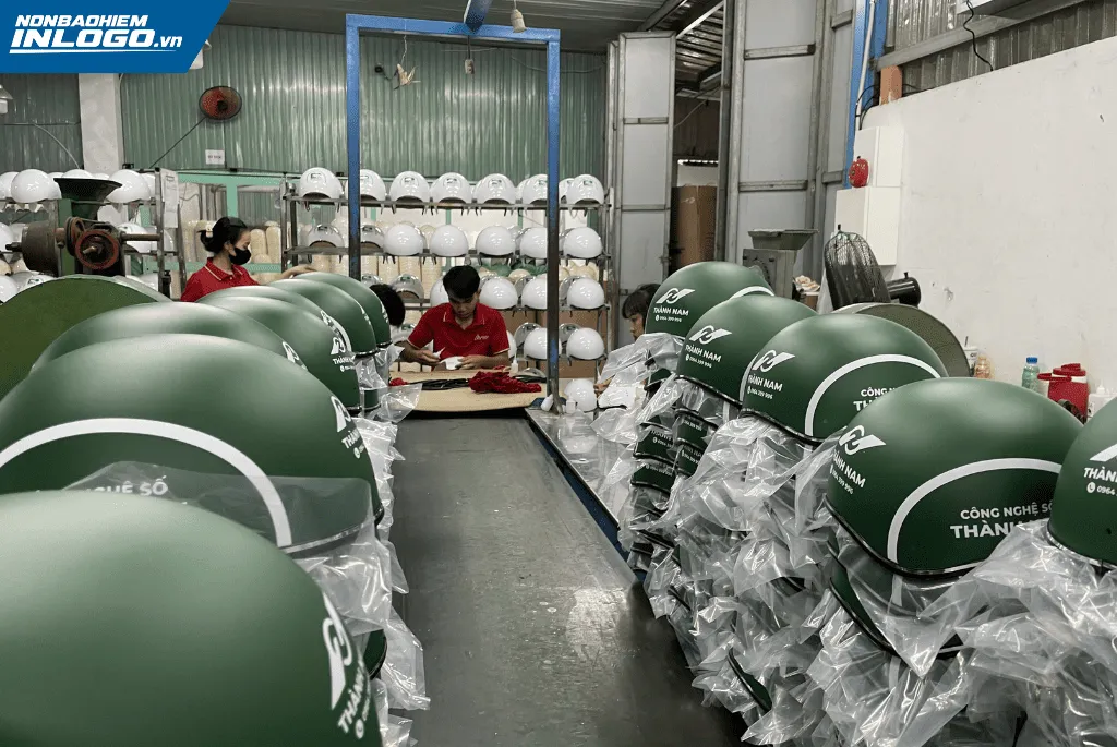 Xưởng sản xuất nón bảo hiểm ở HCM uy tín, chuyên nghiệp