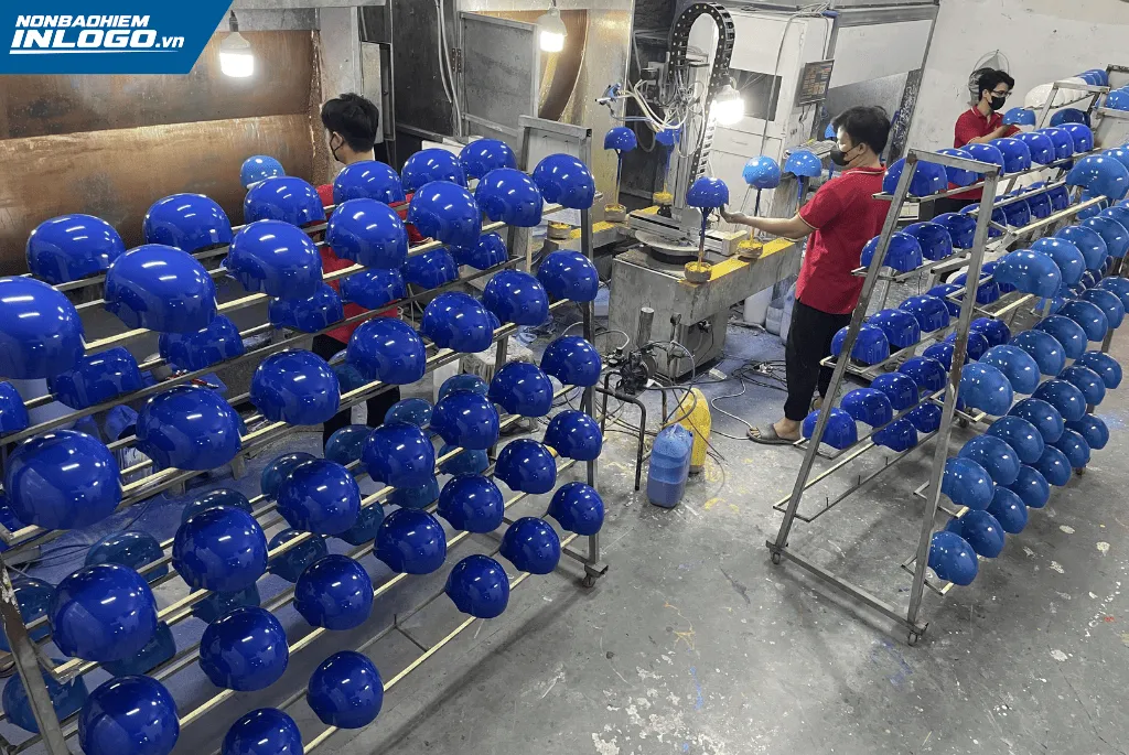 Cung cấp các yêu cầu khi đặt nón bảo hiểm ở HCM