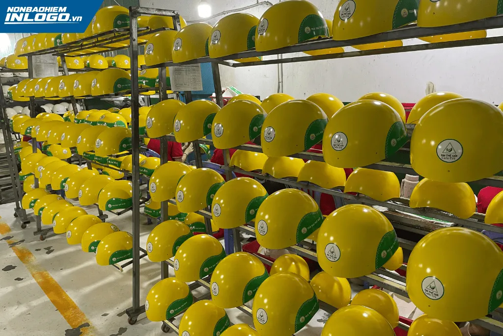 Tư vấn đặt mũ bảo hiểm in logo khu công nghiệp Thái Nguyên hiệu quả