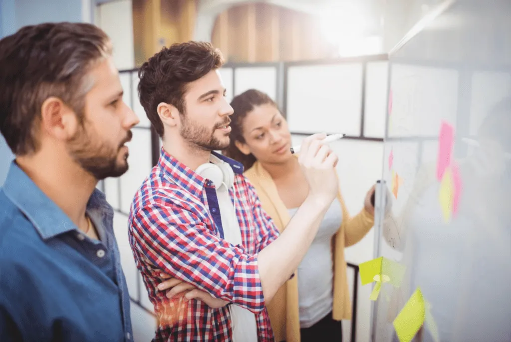 Xây dựng marketing nội bộ qua nhiều kênh