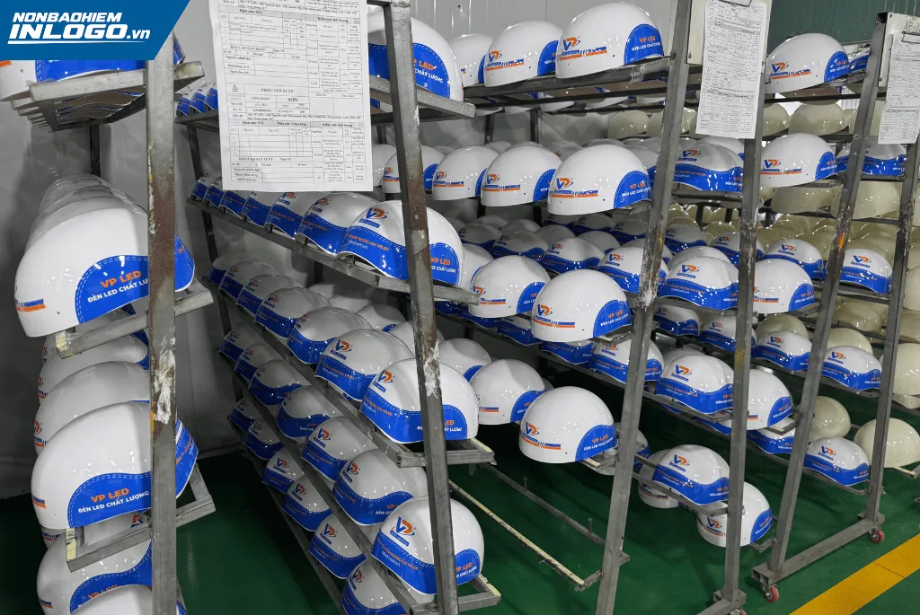 Nón bảo hiểm in logo khu công nghiệp Hà Tĩnh cho các công ty